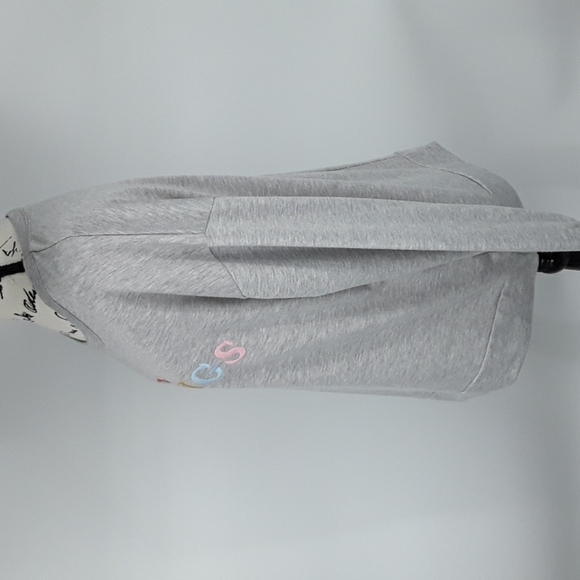 Alya Womens Embroidered Graphic Sweatshirt Feelings Gray Crew Neck Size S - Picture 3 of 7